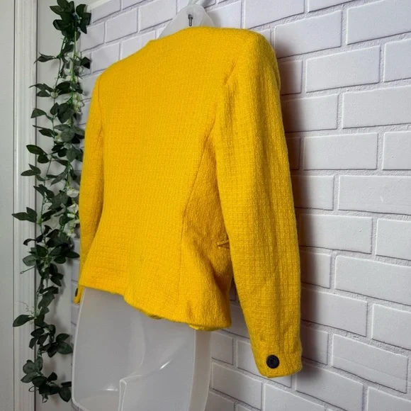 Jones New York 100% Wool Double-Breasted Blazer - Yellow - Women's Size 6 - Picture 9 of 10